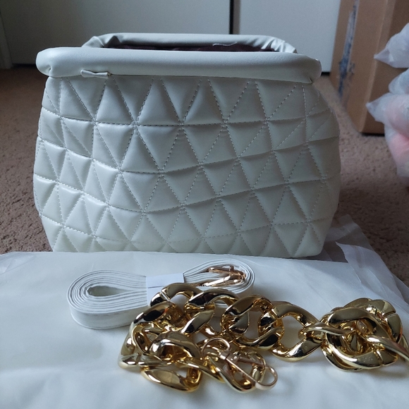 Handbag - Picture 1 of 3